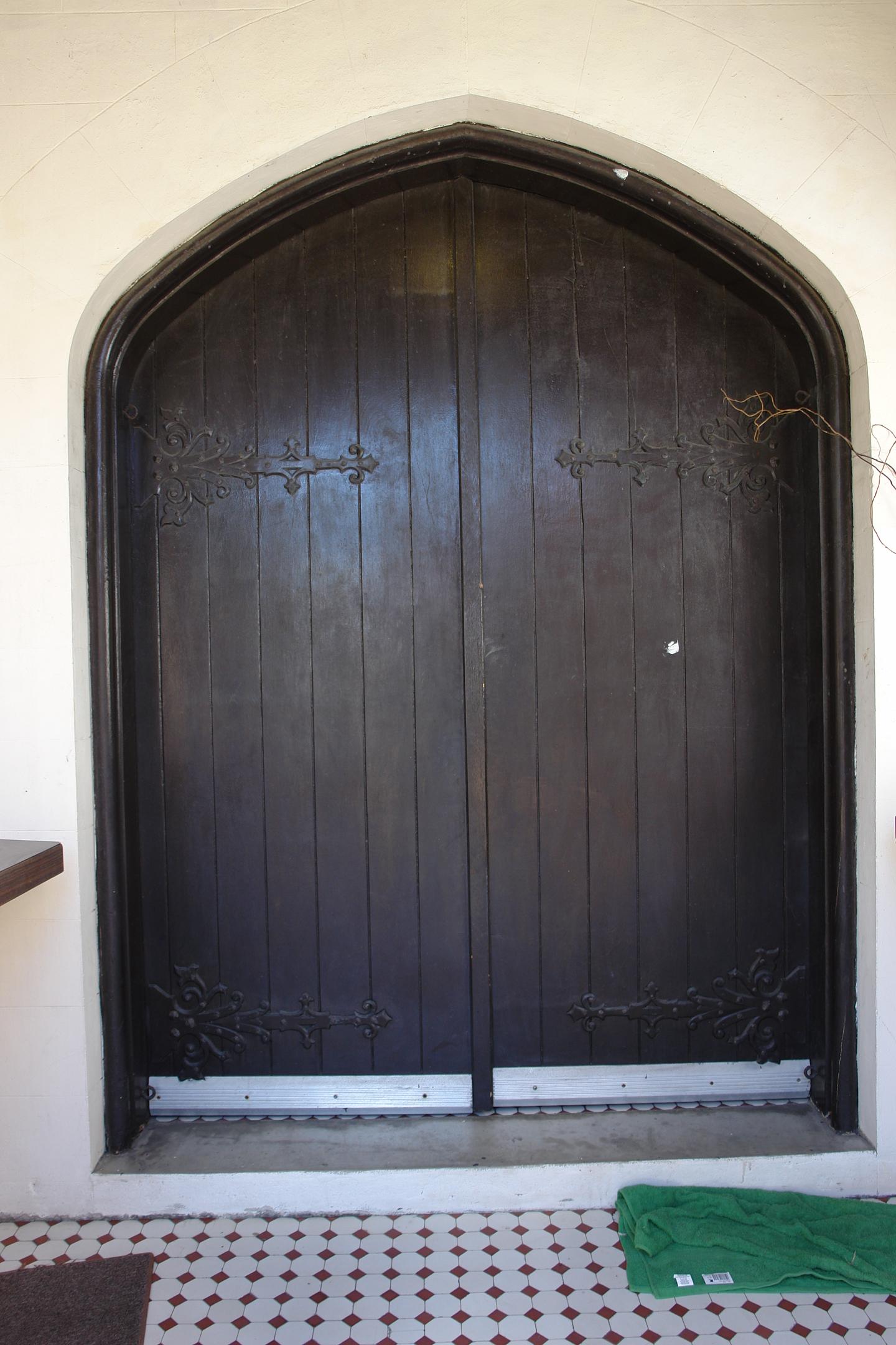Capilla Nuestra Señora de Lourdes - San Juan (Miramar) - 2011 00066